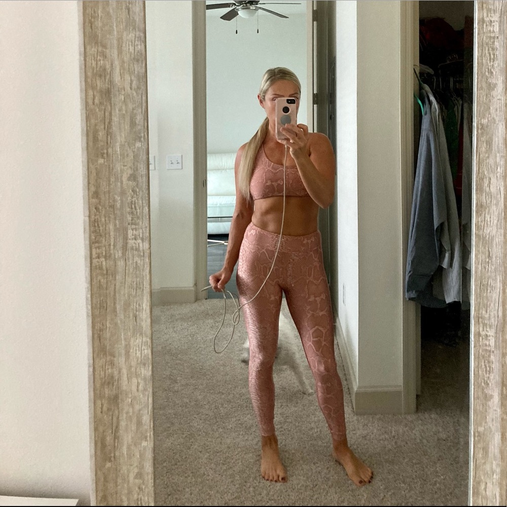 Koral Set View 6